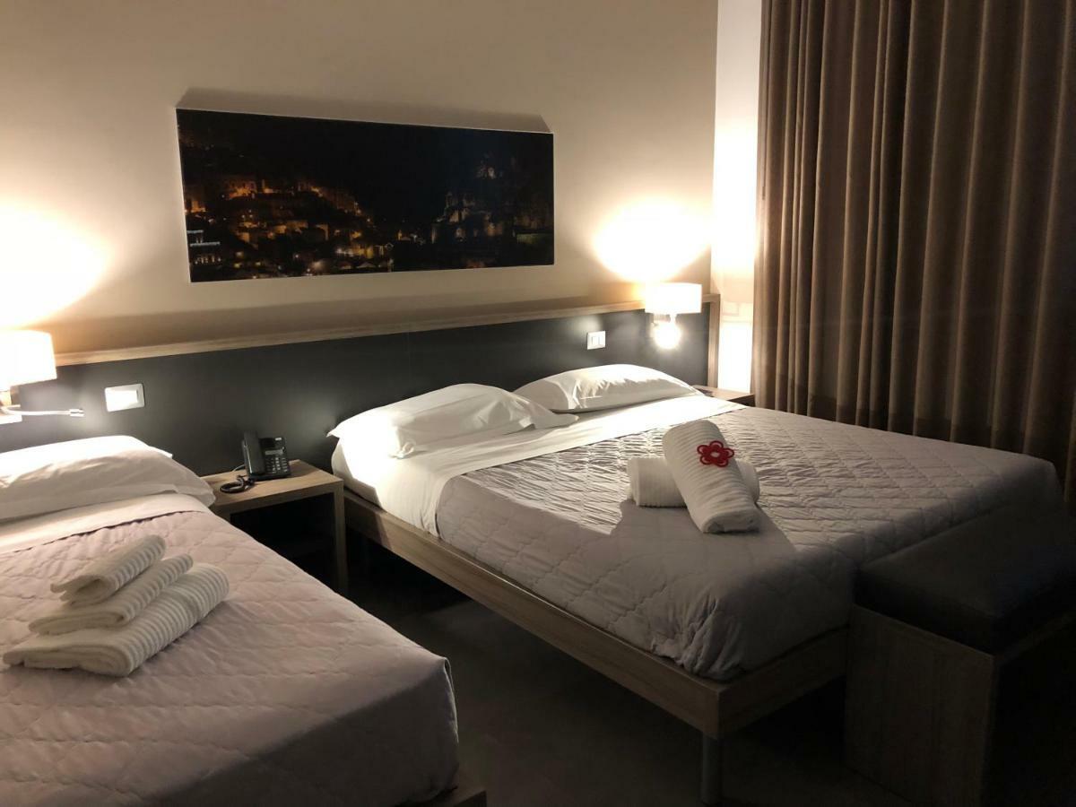 La Sosta Motel Tavola Calda Matera Eksteriør billede
